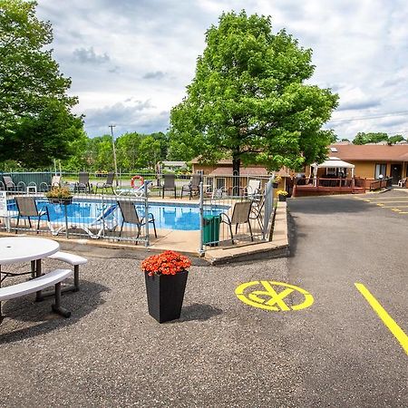 Motel Et Camping Etchemin Lévis Eksteriør billede
